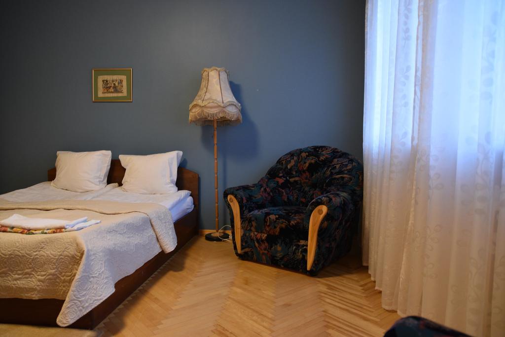 Cozy John'S House Apartment Vilnius Ngoại thất bức ảnh